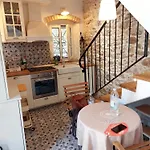 بيت للعطل Sundial Stone House Ždrelac