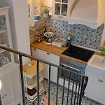 بيت للعطل Sundial Stone House *