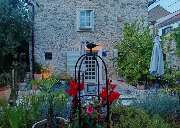 Sundial Stone House *