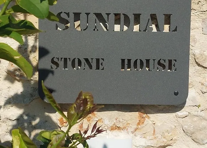 Casa de Férias Sundial Stone House *